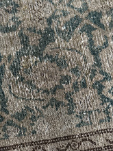 Load image into Gallery viewer, Antique Malayer 3’4” x 13’5”