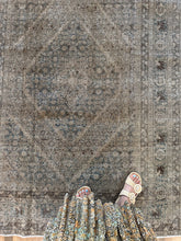 Load image into Gallery viewer, Antique Tabriz 4’5” x 6’2”