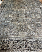 Load image into Gallery viewer, Antique Mahal 9’ x 12’3”