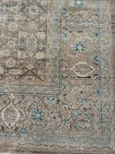 Load image into Gallery viewer, Vintage Mahal 9’ x 11’4”
