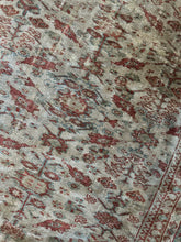 Load image into Gallery viewer, Antique Mahal 7’8” x 9’8”