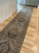 Load image into Gallery viewer, {ON HOLD} Vintage Heriz 2’10” x 14’