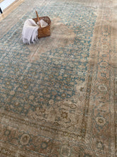 Load image into Gallery viewer, Vintage Tabriz 7’10” x 11’7”