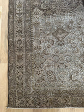 Load image into Gallery viewer, Antique Malayer 5’2” x 9’3”