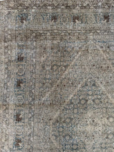 Load image into Gallery viewer, Antique Tabriz 4’5” x 6’2”