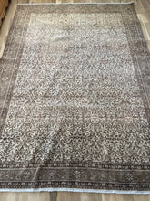 Load image into Gallery viewer, Vintage Kayseri 6’4” x 8’2” Area Rug
