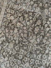 Load image into Gallery viewer, Vintage Tabriz 3’8” x 6’9”