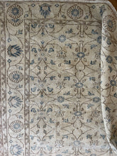 Load image into Gallery viewer, Vintage Turkish Rug 6’9” x 9’2”