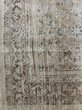 Load image into Gallery viewer, Vintage Medium Area Rug 6’6” x 10’3”