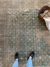 Load image into Gallery viewer, Vintage Tabriz 7’10” x 11’7”