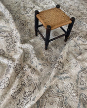 Load image into Gallery viewer, Vintage Designer #131 Large Area Rug 10’5” x 13’11”