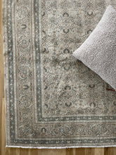 Load image into Gallery viewer, Vintage Kayseri 6’6” x 9’7” Area Rug