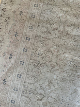 Load image into Gallery viewer, {ON HOLD} Vintage Kayseri 9’10” x 14’