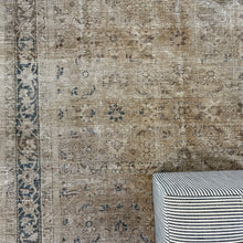 Load image into Gallery viewer, Vintage Medium Area Rug 6’6” x 10’3”