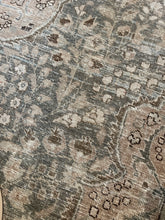 Load image into Gallery viewer, Vintage Large Area Rug 8’7” x 12’