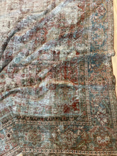 Load image into Gallery viewer, Antique Designer Mahal 9’8” x 13’9”