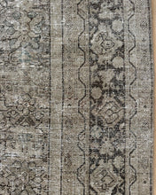 Load image into Gallery viewer, Antique Mahal