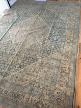 Load image into Gallery viewer, Vintage Tabriz 8’ x 10’11”