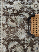 Load image into Gallery viewer, Antique Mahal 6’5” x 10’1”