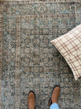 Load image into Gallery viewer, Vintage Tabriz 7’4” x 10’9”