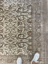 Load image into Gallery viewer, Vintage Kayseri 8’ x 11’6”
