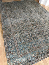 Load image into Gallery viewer, Vintage Tabriz 7’4” x 10’9”