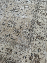 Load image into Gallery viewer, {ON HOLD} Vintage Turkish 9’4” x 12’