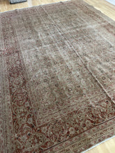 Load image into Gallery viewer, Antique Area rug 7’10” x 11’