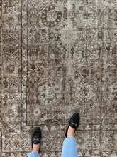 Load image into Gallery viewer, Antique Tabriz 7’1” x 9’6”
