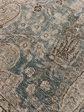 Load image into Gallery viewer, Antique Tabriz 9’4” x 12’8”