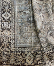 Load image into Gallery viewer, Antique Mahal 9’ x 12’3”