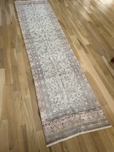 Load image into Gallery viewer, Vintage Kayseri 2’2” x 9’1”