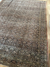 Load image into Gallery viewer, Antique Mahal 8’3” x 10’7”
