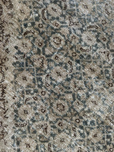 Load image into Gallery viewer, Antique Tabriz 7’3” x 10’3”
