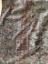 Load image into Gallery viewer, Antique Mahal 7’8” x 9’8”