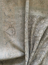 Load image into Gallery viewer, Vintage Tabriz 9’2” x 12’1”