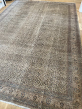 Load image into Gallery viewer, Vintage Kayseri 8’5” x 12’