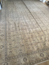 Load image into Gallery viewer, {ON HOLD} Vintage Kayseri 9’9” x 13’5”