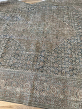 Load image into Gallery viewer, Antique Tabriz 8’8” x 12’2”