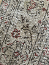 Load image into Gallery viewer, Vintage Turkish 7’4” x 10’11”