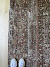 Load image into Gallery viewer, Antique Designer Mahal 10’10” x 13’3”