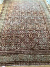 Load image into Gallery viewer, Antique Mahal 9’3” x 12’11”