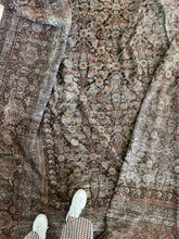 Load image into Gallery viewer, Antique Designer Mahal 10’10” x 13’3”
