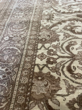Load image into Gallery viewer, Vintage Kayseri 8’ x 11’6”