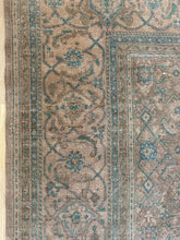 Load image into Gallery viewer, Vintage Mahal 9’8” x 12’8”