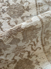 Load image into Gallery viewer, Vintage Kurdish 4’6” x 6’2”