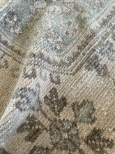 Load image into Gallery viewer, Vintage Turkish 2’11” x 10’3”