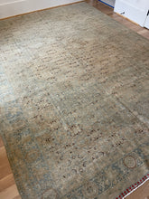 Load image into Gallery viewer, Designer Area Rug #106 8’ x 10’3”