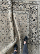 Load image into Gallery viewer, Vintage Mahal 9’6” x 12’10”