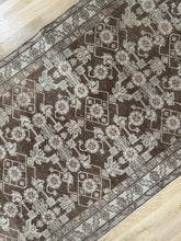 Load image into Gallery viewer, Vintage Malayer 3’5” x 9’10”